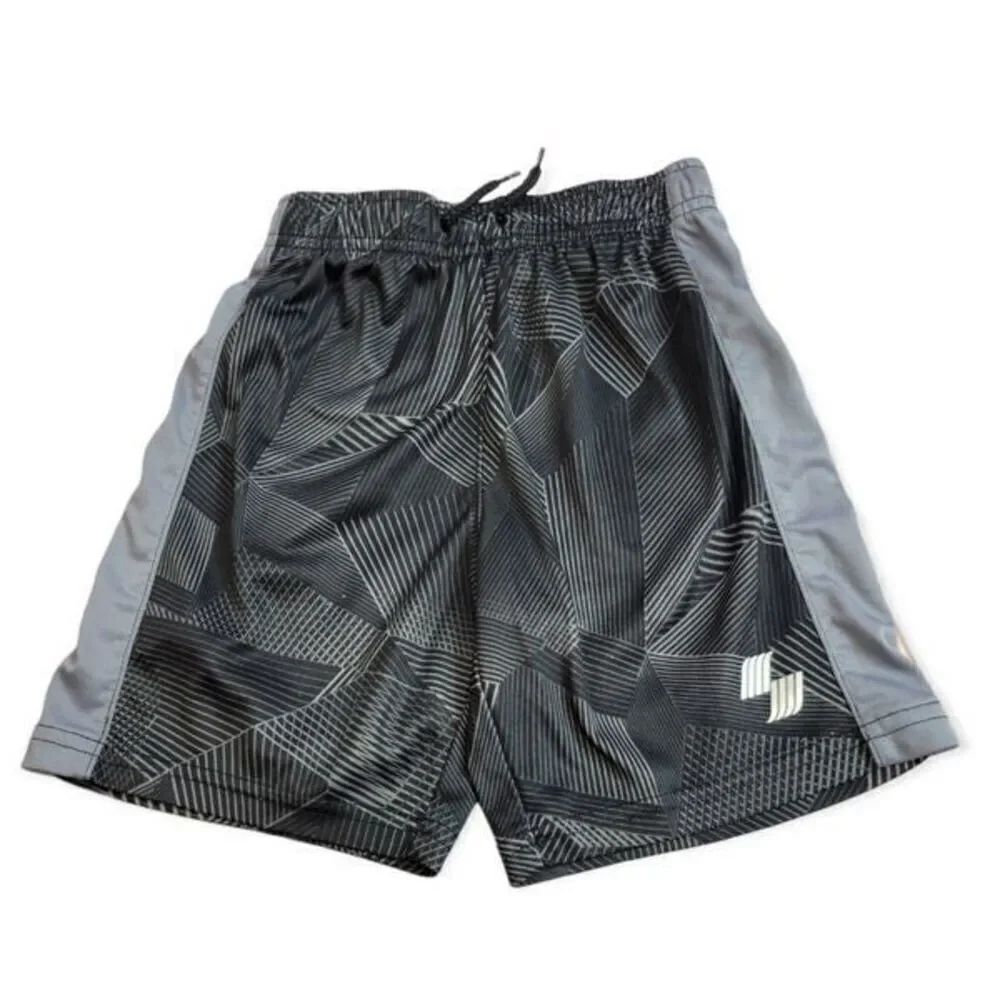 Place Sport athletic shorts 4T